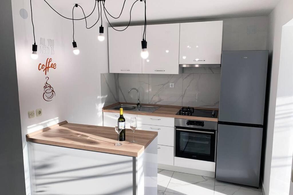 New Apartment Ema I Крк Екстер'єр фото